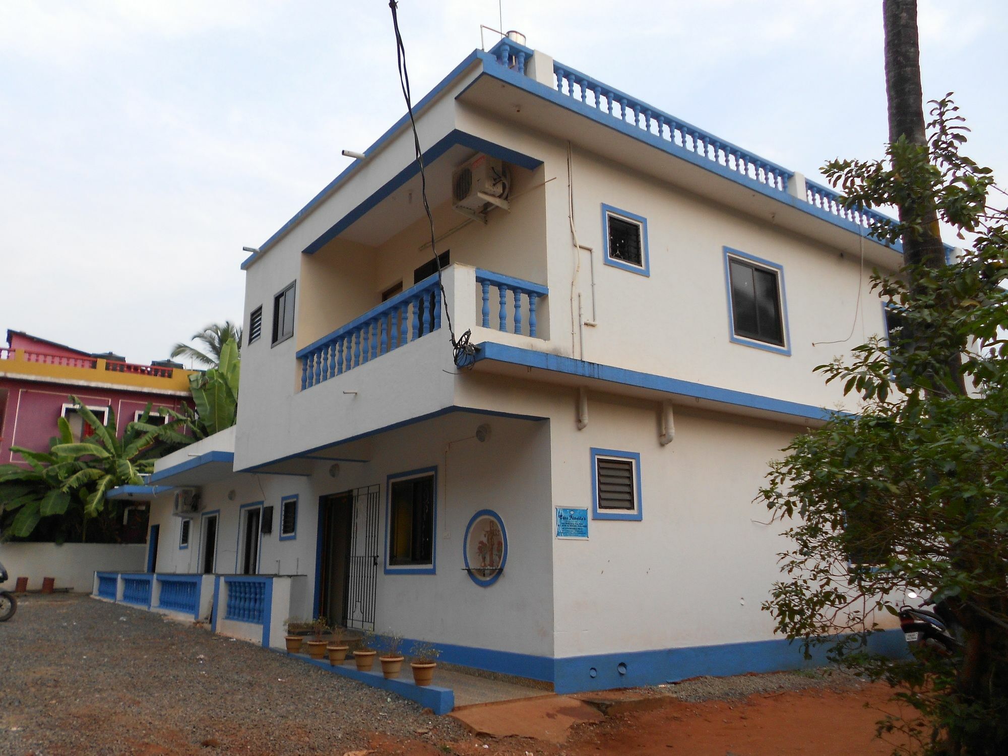 Casa Almeida Guest House Candolim Exterior photo